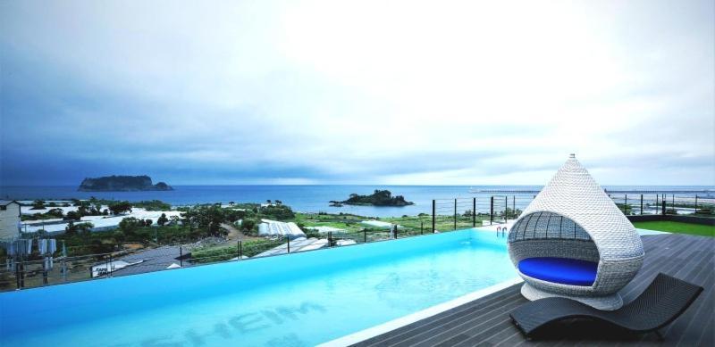 Gladsheim Hotel Seogwipo Eksteriør bilde
