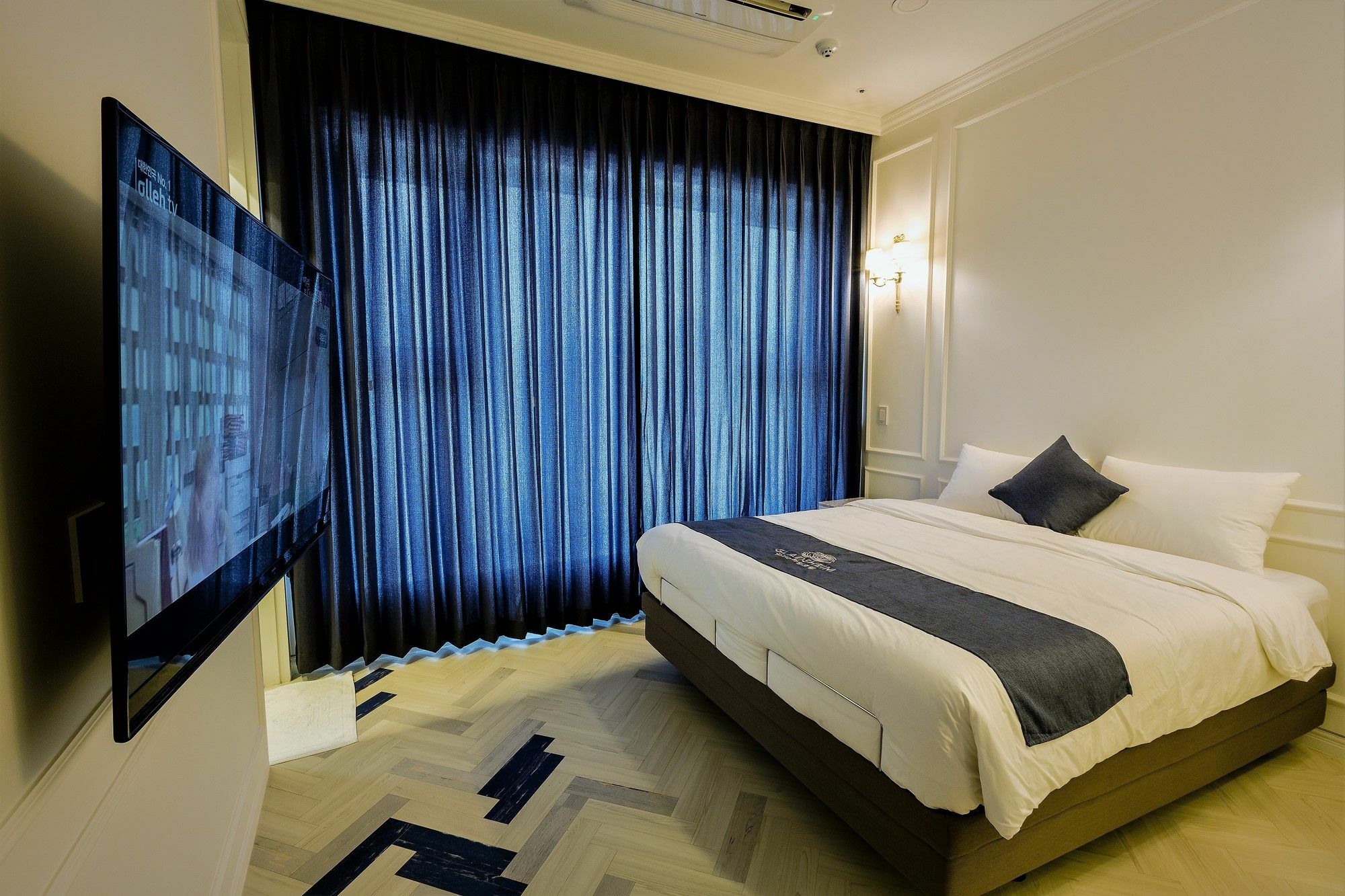 Gladsheim Hotel Seogwipo Eksteriør bilde